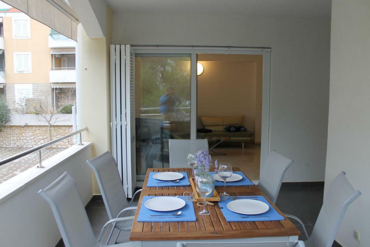 Apartman M&M Stara Novalja Buitenkant foto