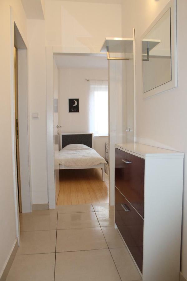 Apartman M&M Stara Novalja Buitenkant foto