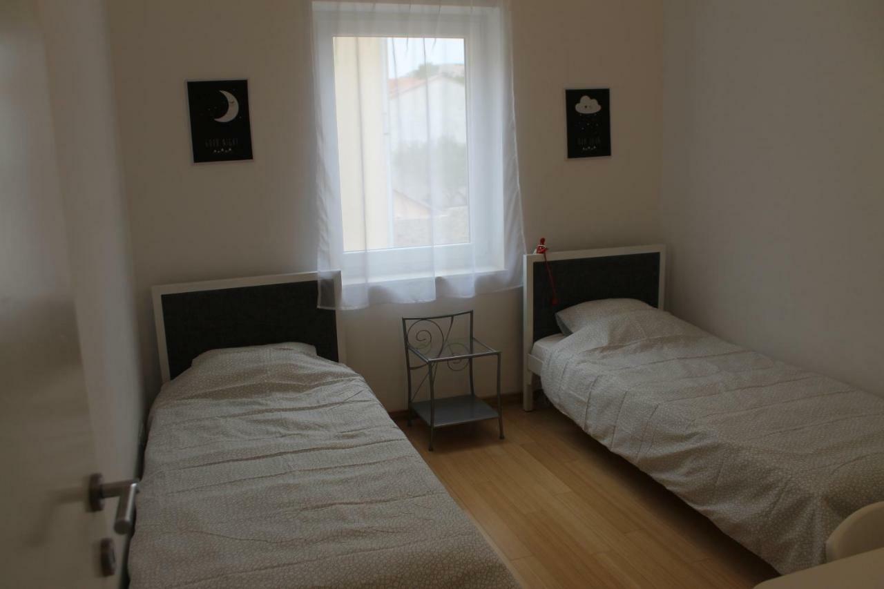 Apartman M&M Stara Novalja Buitenkant foto